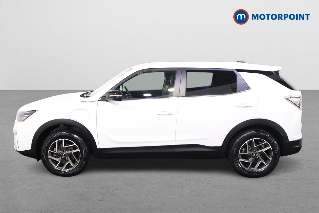 Ssangyong Korando Ultimate Automatic Electric SUV - Stock Number (1562904) - Passenger side