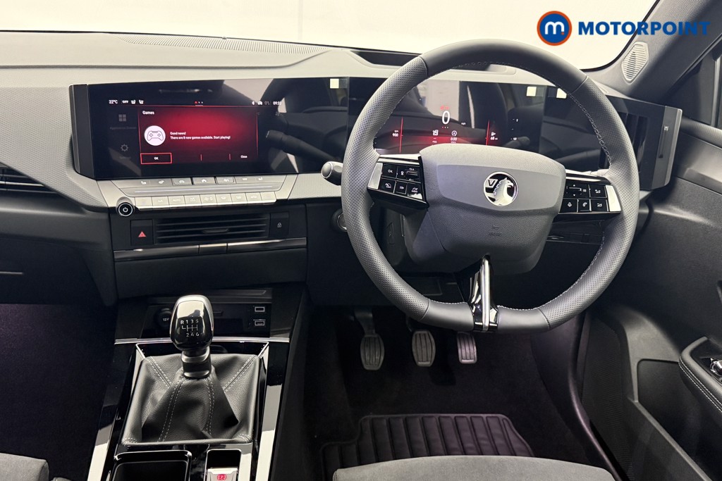 Vauxhall Astra Ultimate Manual Petrol Hatchback - Stock Number (1563029) - 1st supplementary image