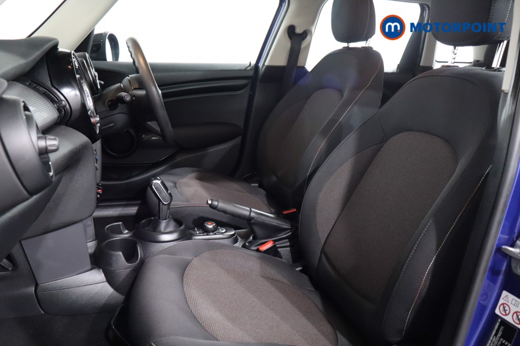 Mini Hatchback Cooper Automatic Petrol Hatchback - Stock Number (1563059) - 4th supplementary image