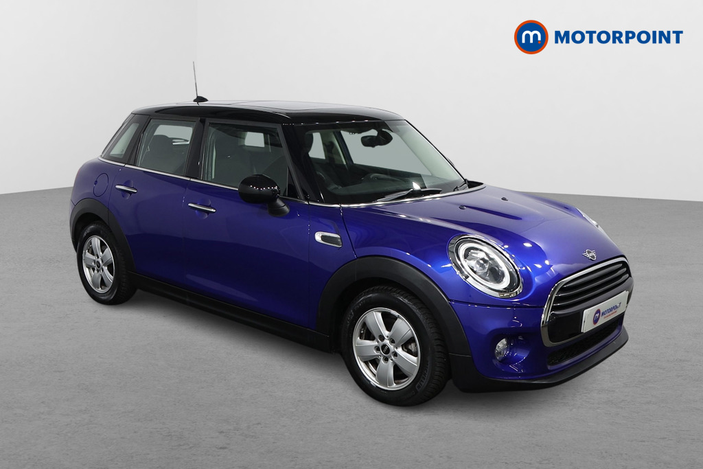 Mini Hatchback Cooper Automatic Petrol Hatchback - Stock Number (1563059) - Drivers side front corner