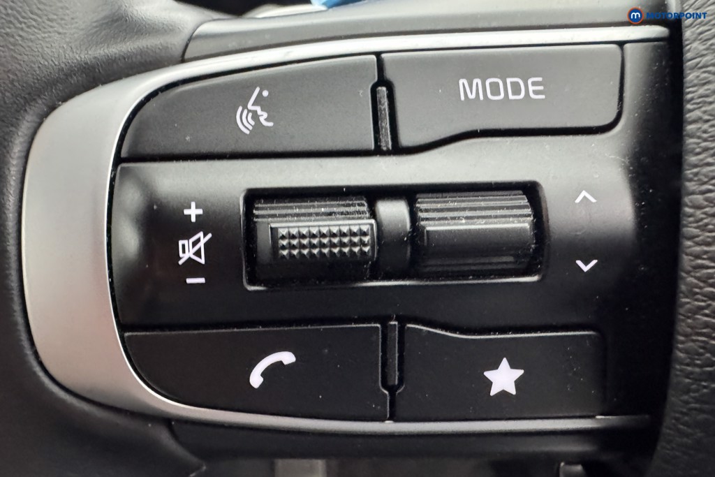 KIA Sportage 3 Automatic Petrol-Electric Hybrid SUV - Stock Number (1563113) - 16th supplementary image