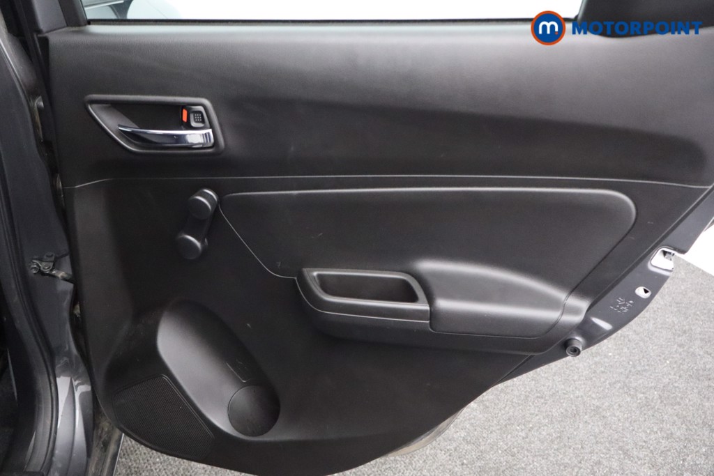Suzuki Swift Sz-L Manual Petrol-Electric Hybrid Hatchback - Stock Number (1563128) - 17th supplementary image