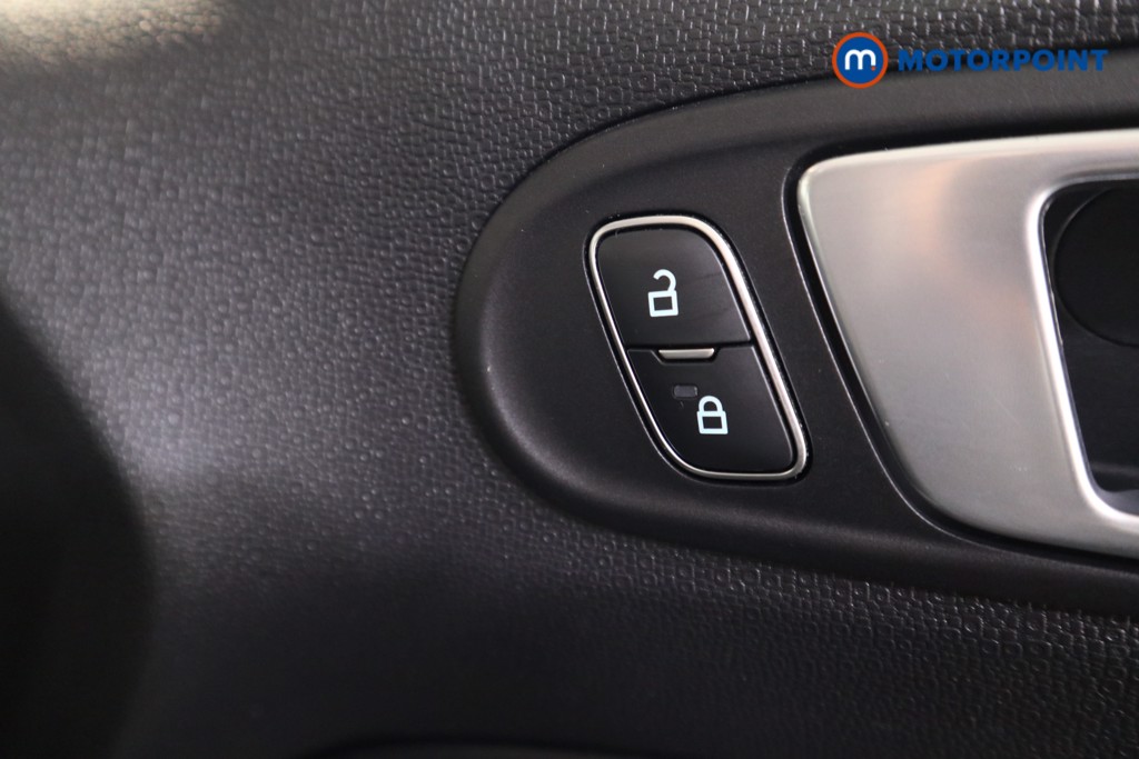 Ford Ecosport St-Line Manual Petrol SUV - Stock Number (1563135) - 11th supplementary image