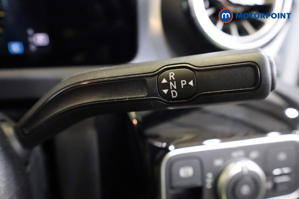 Mercedes-Benz A Class Amg Line Executive Edition Automatic Petrol Saloon - Stock Number (1563204) - 15th supplementary image