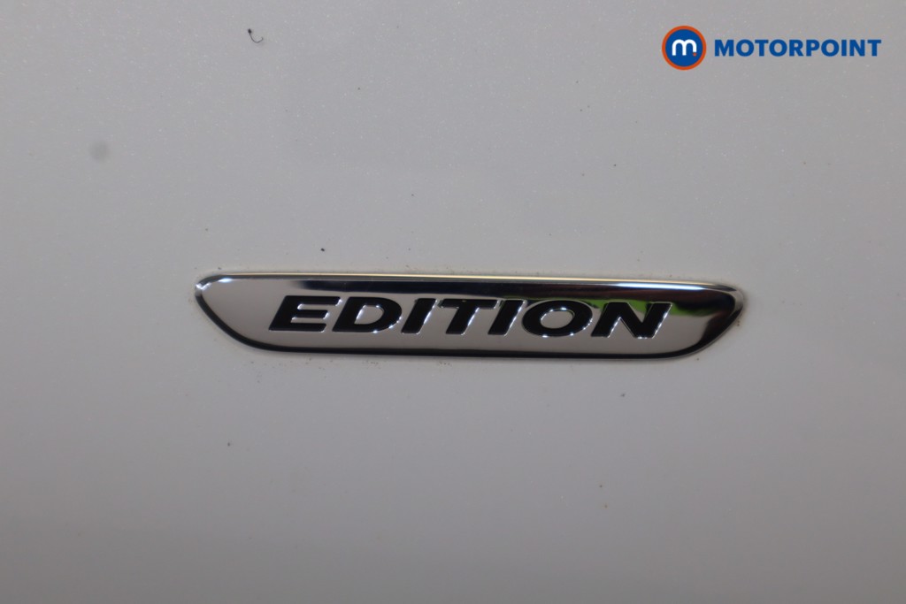 Mercedes-Benz A Class Amg Line Executive Edition Automatic Petrol Saloon - Stock Number (1563204) - 32nd supplementary image