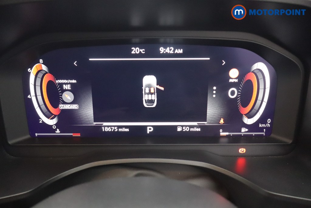 Nissan Qashqai Premiere Edition Automatic Petrol SUV - Stock Number (1563268) - 6th supplementary image