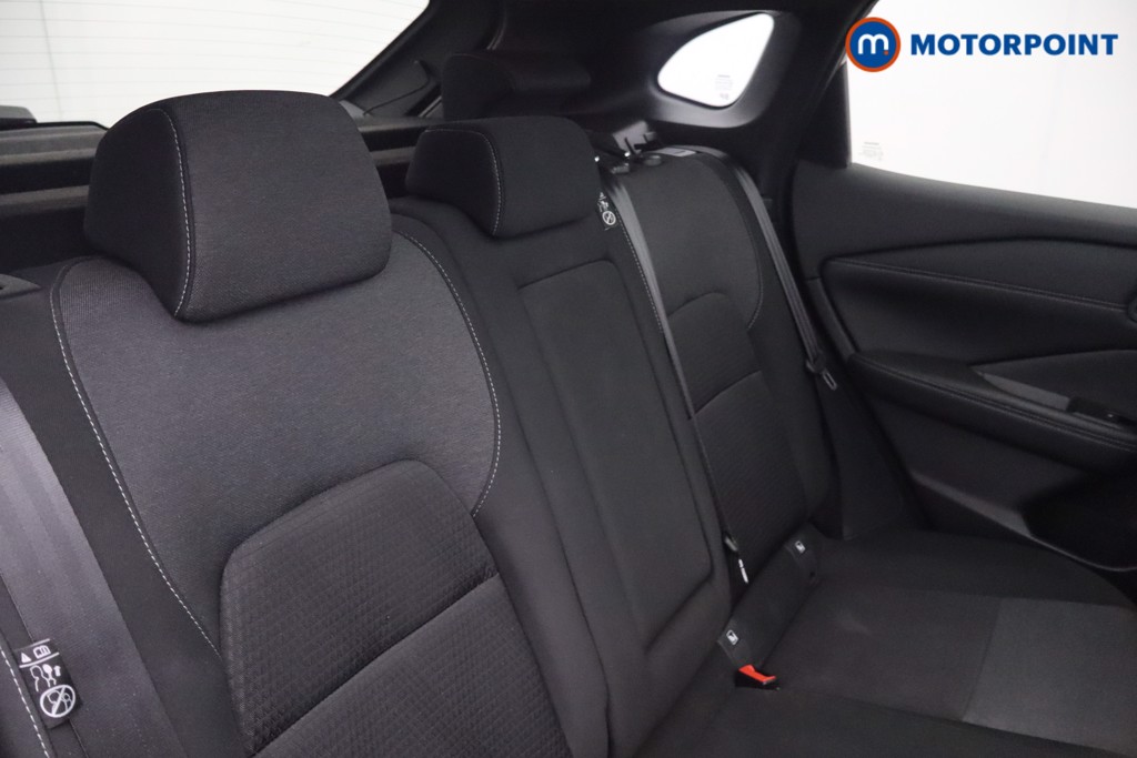 Nissan Qashqai Premiere Edition Automatic Petrol SUV - Stock Number (1563268) - 21st supplementary image