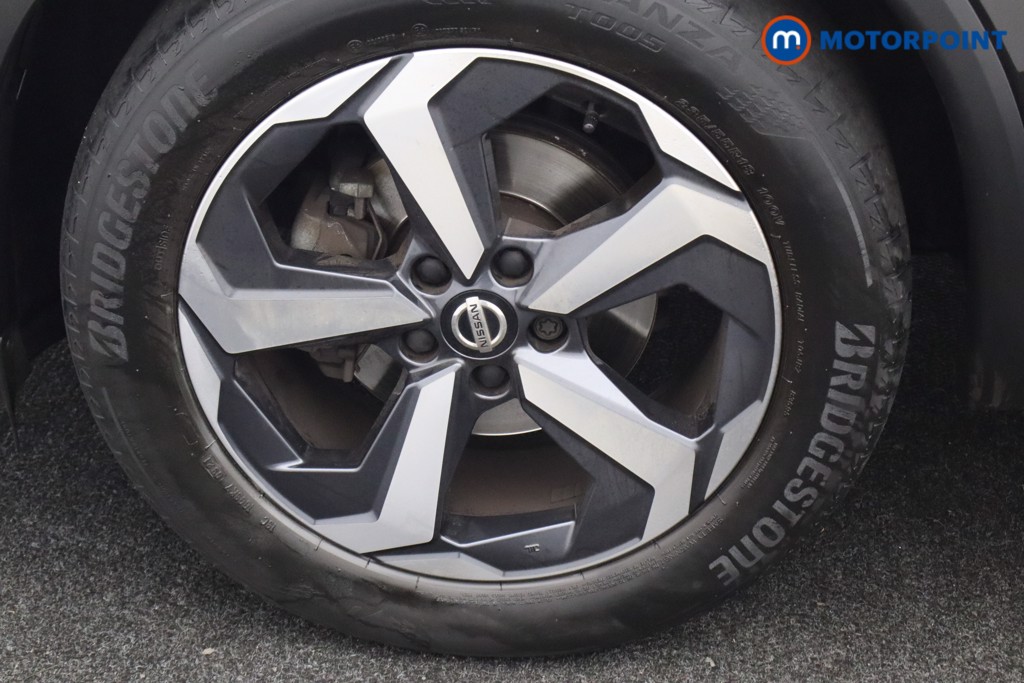 Nissan Qashqai Premiere Edition Automatic Petrol SUV - Stock Number (1563268) - 26th supplementary image