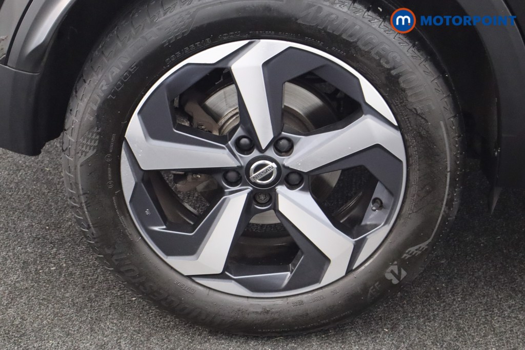 Nissan Qashqai Premiere Edition Automatic Petrol SUV - Stock Number (1563268) - 28th supplementary image