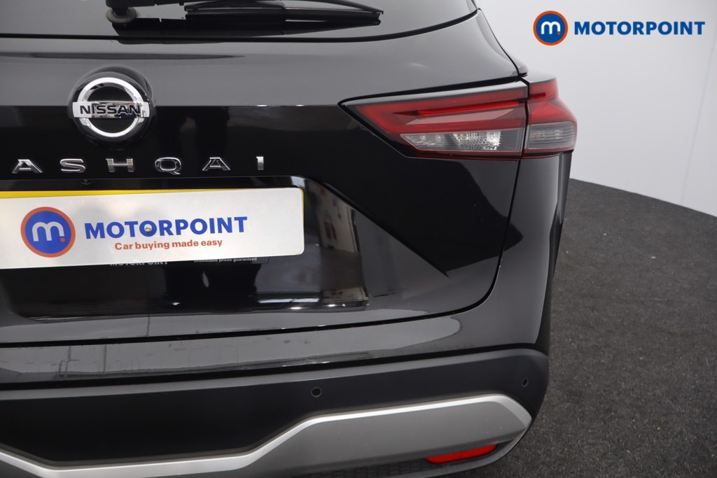 Nissan Qashqai Premiere Edition Automatic Petrol SUV - Stock Number (1563268) - 32nd supplementary image