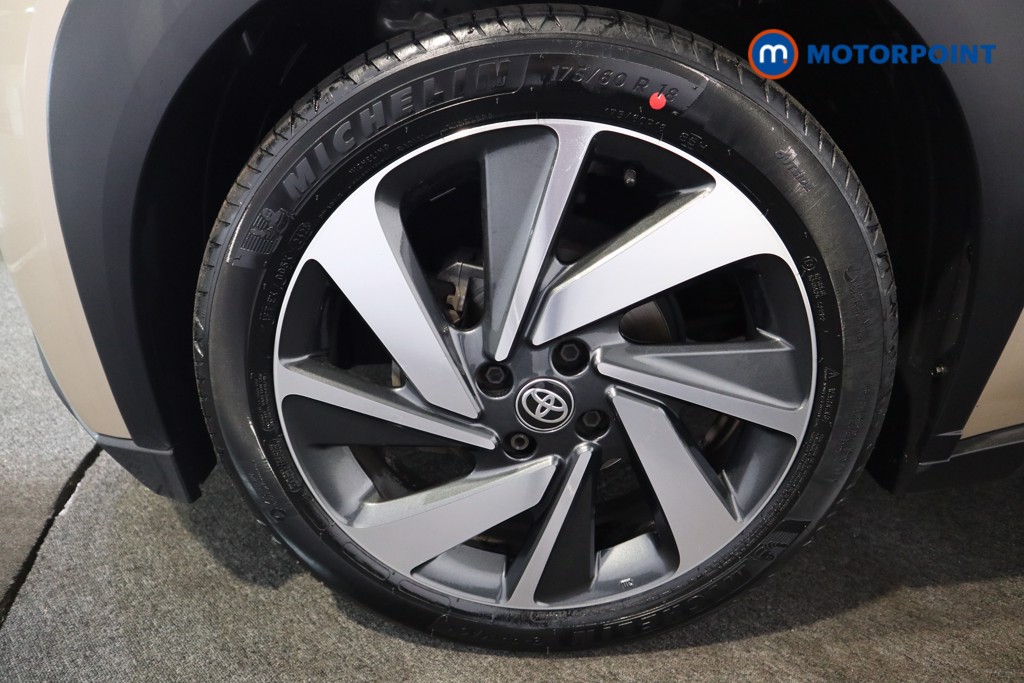 Toyota Aygo X Exclusive Manual Petrol Hatchback - Stock Number (1563393) - 16th supplementary image