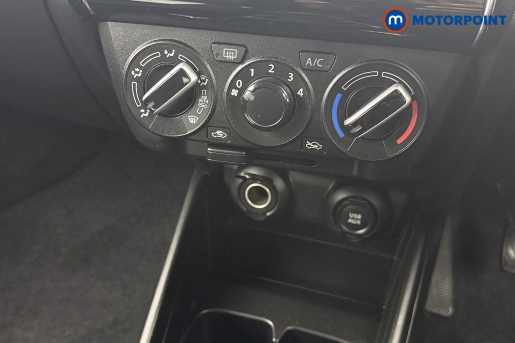 Suzuki Swift Sz-T Manual Petrol Hatchback - Stock Number (1563454) - 4th supplementary image
