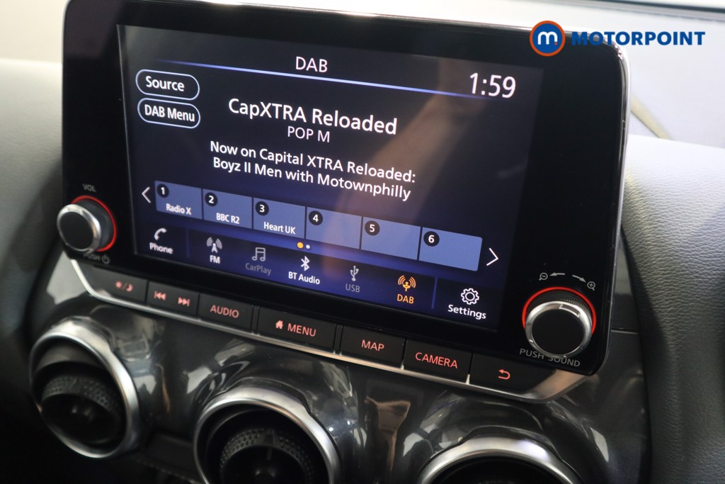 Nissan Juke N-Connecta Manual Petrol SUV - Stock Number (1563462) - 6th supplementary image