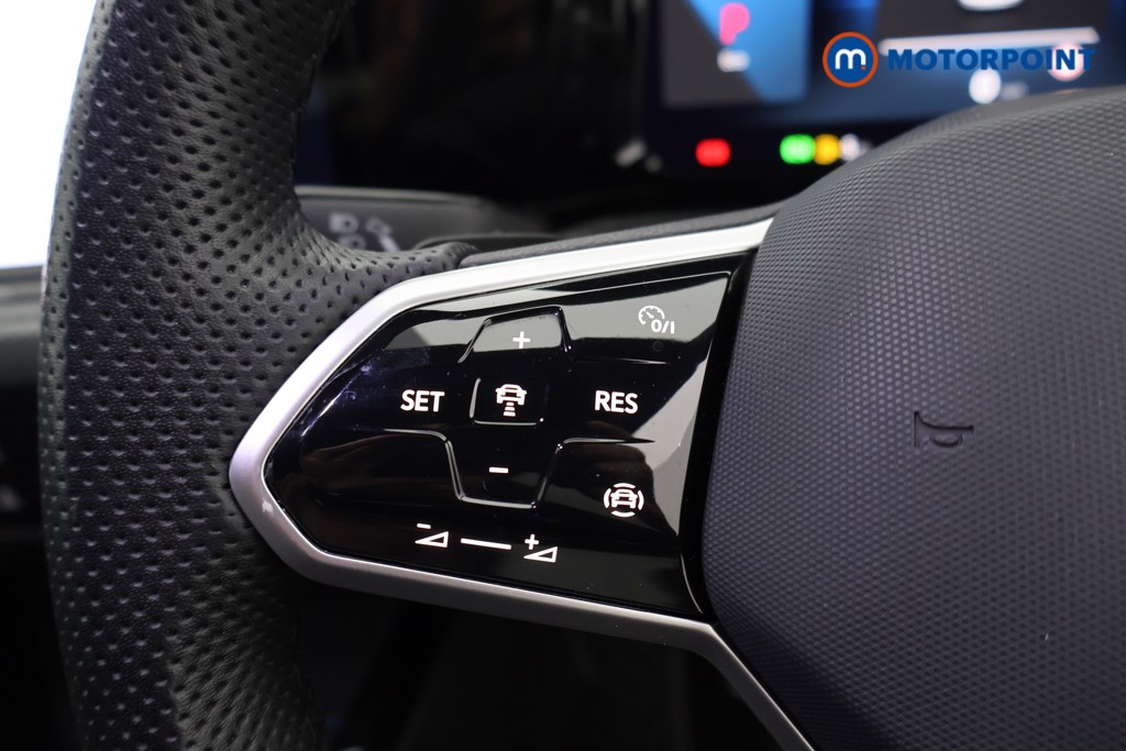 Volkswagen Golf R-Line Automatic Diesel Hatchback - Stock Number (1563535) - 2nd supplementary image