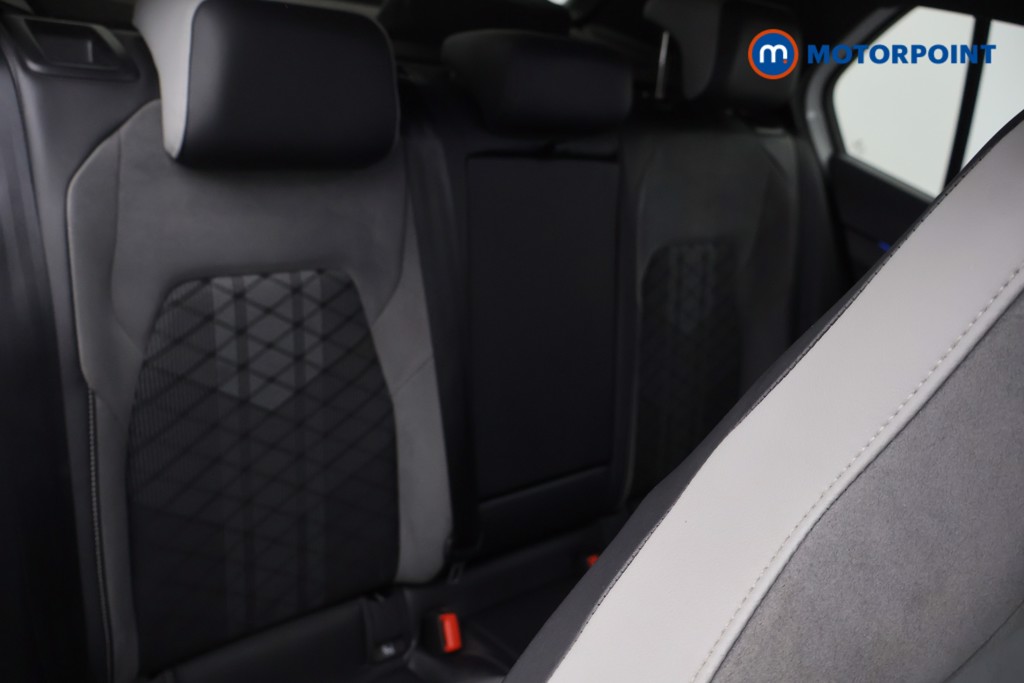 Volkswagen Golf R-Line Automatic Diesel Hatchback - Stock Number (1563535) - 11th supplementary image