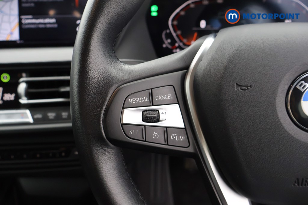 BMW 2 Series Sport Manual Petrol Saloon - Stock Number (1563560) - 2nd supplementary image
