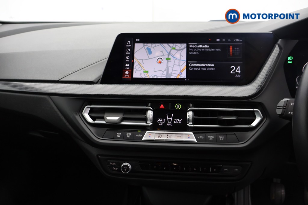 BMW 2 Series Sport Manual Petrol Saloon - Stock Number (1563560) - 5th supplementary image