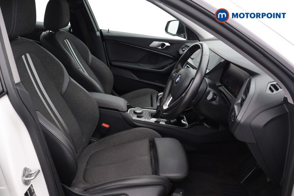 BMW 2 Series Sport Manual Petrol Saloon - Stock Number (1563560) - 12th supplementary image