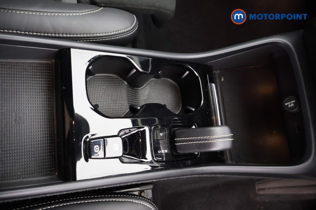 Volvo Xc40 R Design Pro Automatic Petrol Plug-In Hybrid SUV - Stock Number (1563562) - 6th supplementary image
