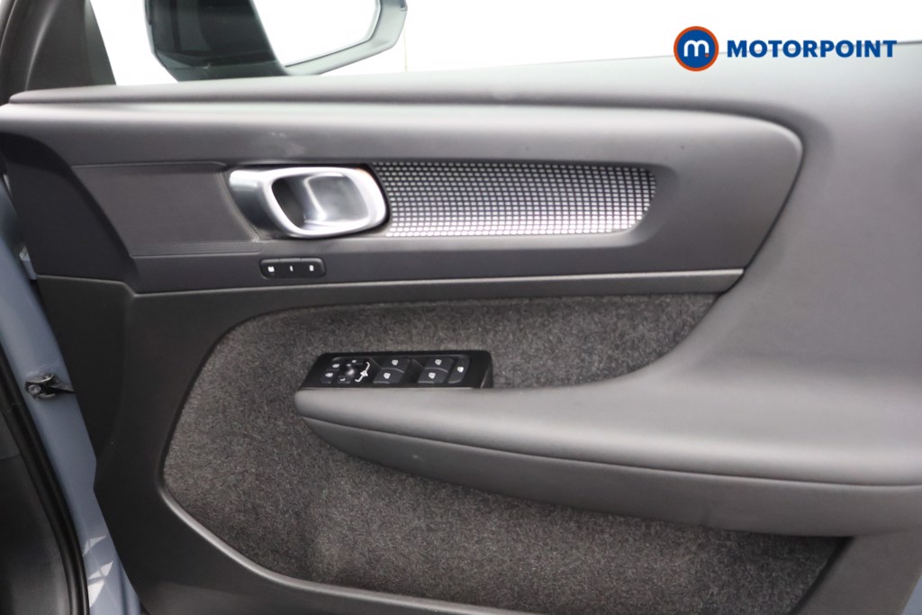 Volvo Xc40 R Design Pro Automatic Petrol Plug-In Hybrid SUV - Stock Number (1563562) - 9th supplementary image