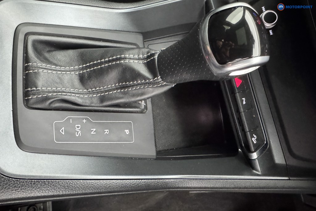 Audi Q3 S Line Automatic Petrol SUV - Stock Number (1563600) - 13th supplementary image