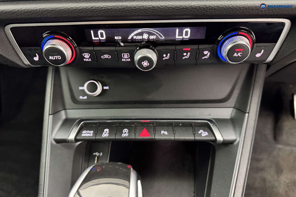 Audi Q3 S Line Automatic Petrol SUV - Stock Number (1563600) - 15th supplementary image
