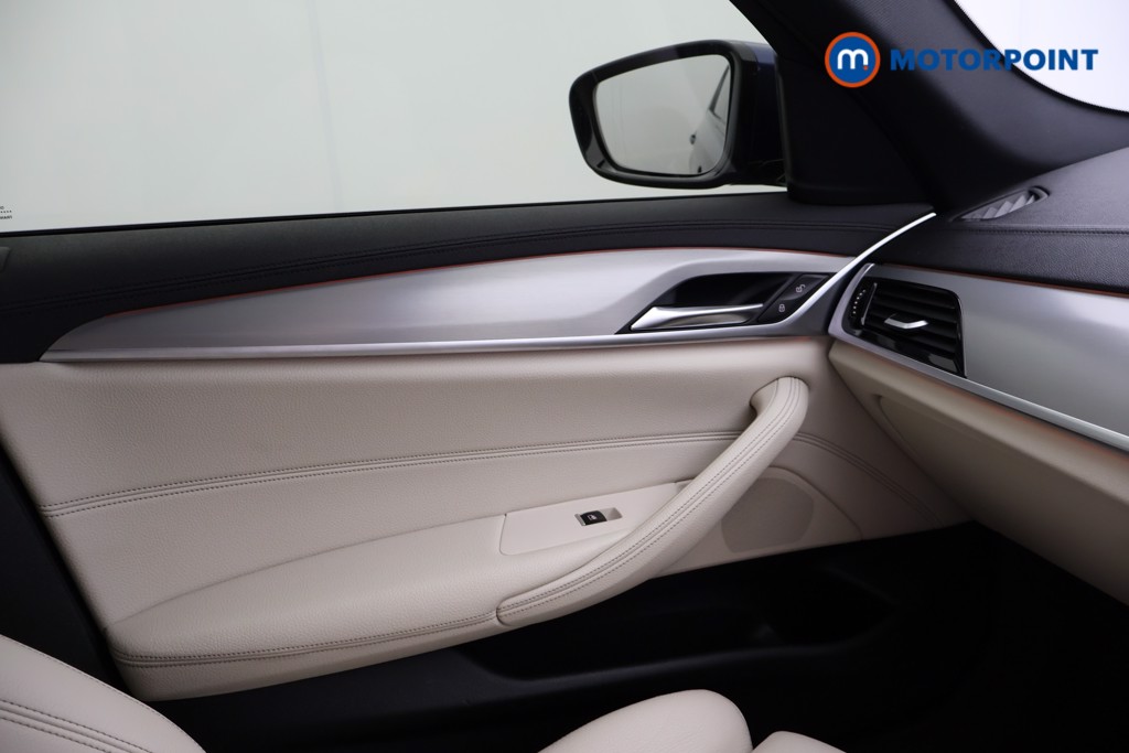 BMW 5 Series M Sport Automatic Petrol Saloon - Stock Number (1563741) - 8th supplementary image