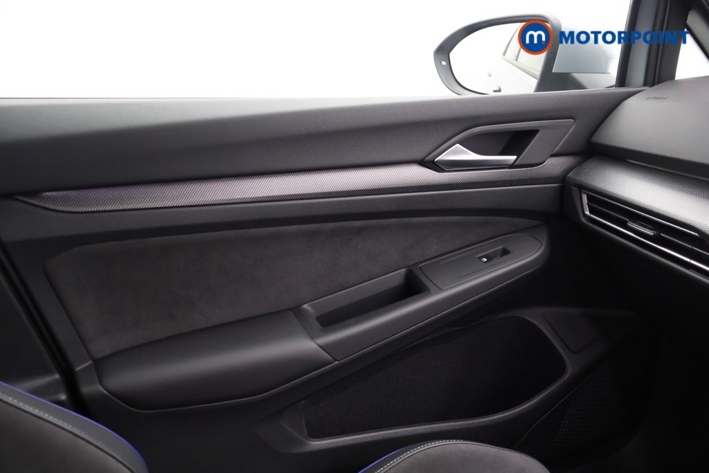 Volkswagen Golf R-Line Manual Petrol Hatchback - Stock Number (1563875) - 8th supplementary image
