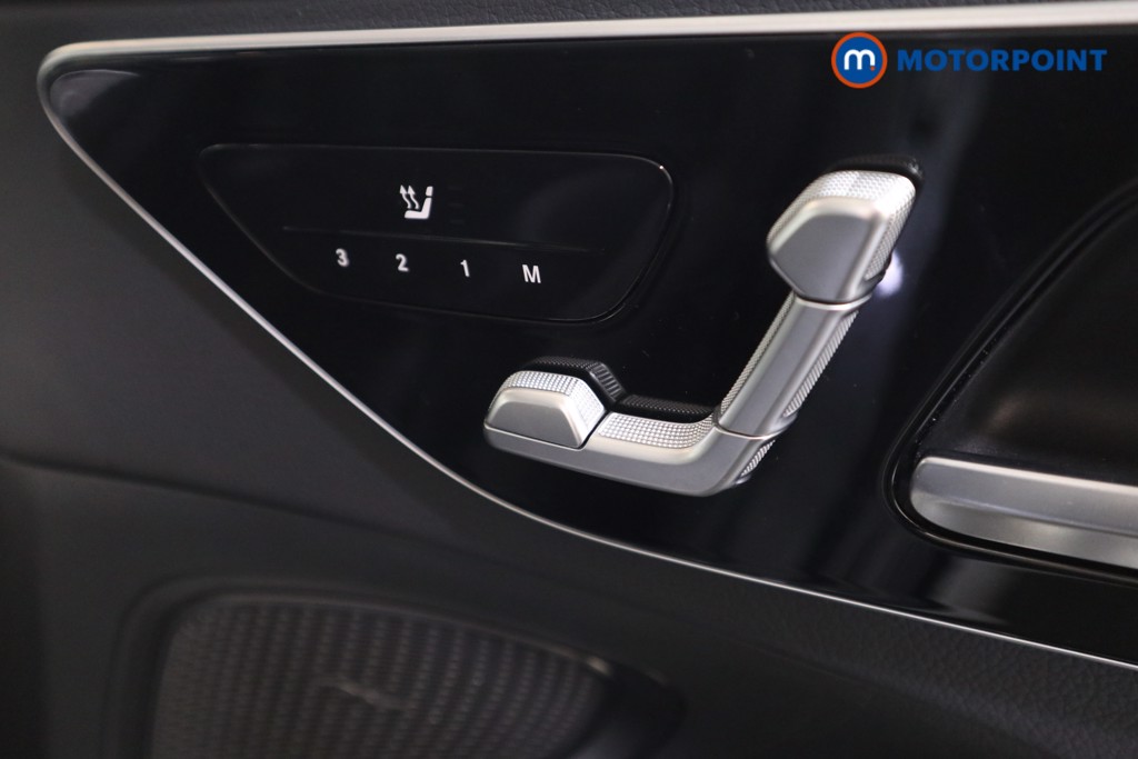 Mercedes-Benz C Class Amg Line Automatic Petrol Estate - Stock Number (1563992) - 8th supplementary image