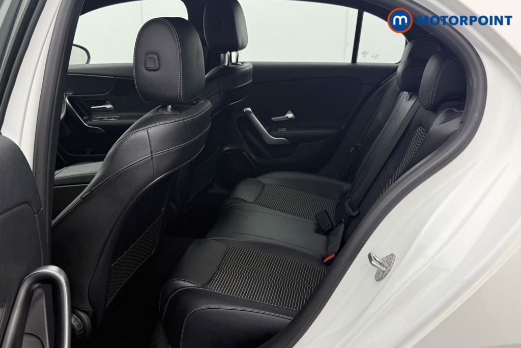 Mercedes-Benz A Class Sport Automatic Diesel Hatchback - Stock Number (1563999) - 23rd supplementary image