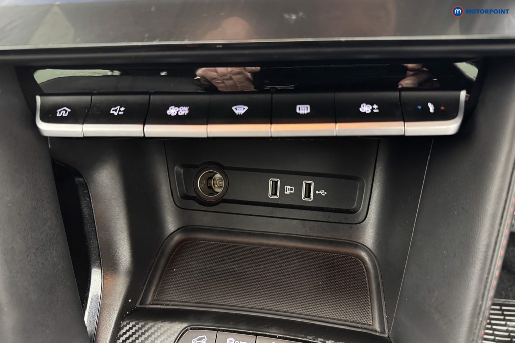 Mg Motor Uk ZS Exclusive Manual Petrol SUV - Stock Number (1564063) - 15th supplementary image