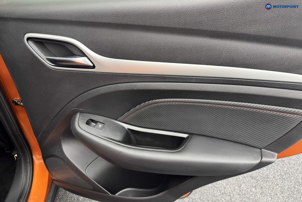 Mg Motor Uk ZS Exclusive Manual Petrol SUV - Stock Number (1564063) - 22nd supplementary image