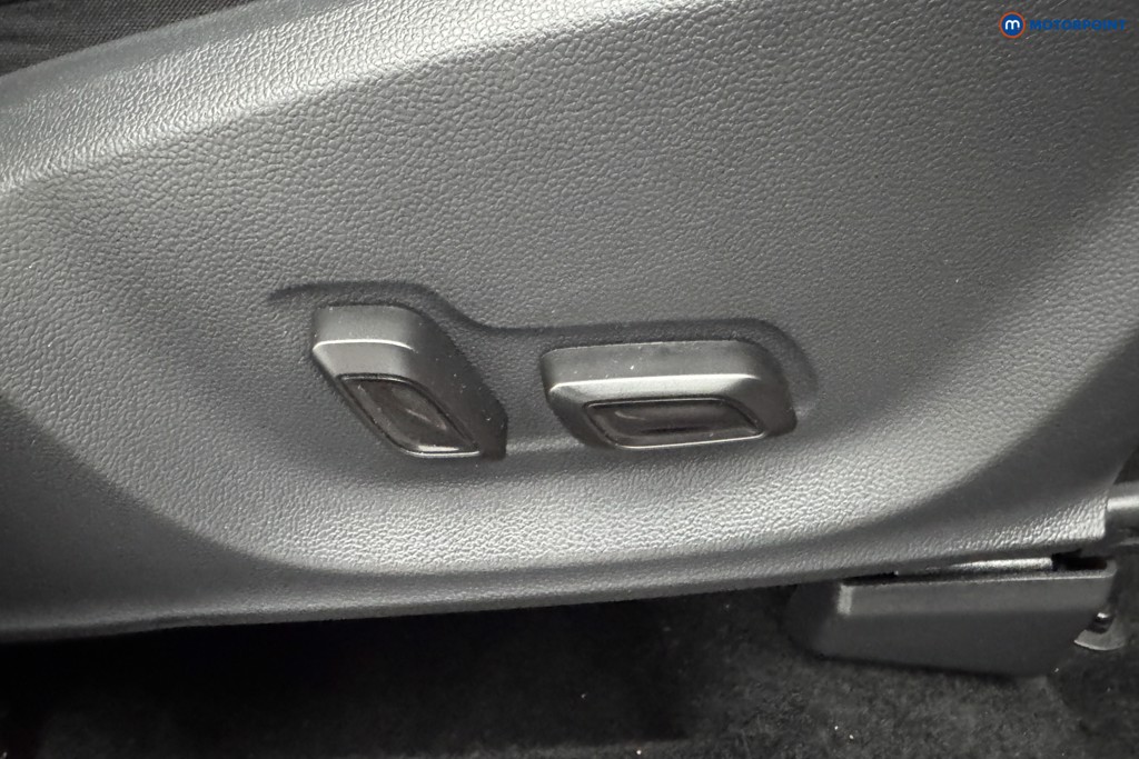Mg Motor Uk ZS Exclusive Manual Petrol SUV - Stock Number (1564063) - 24th supplementary image