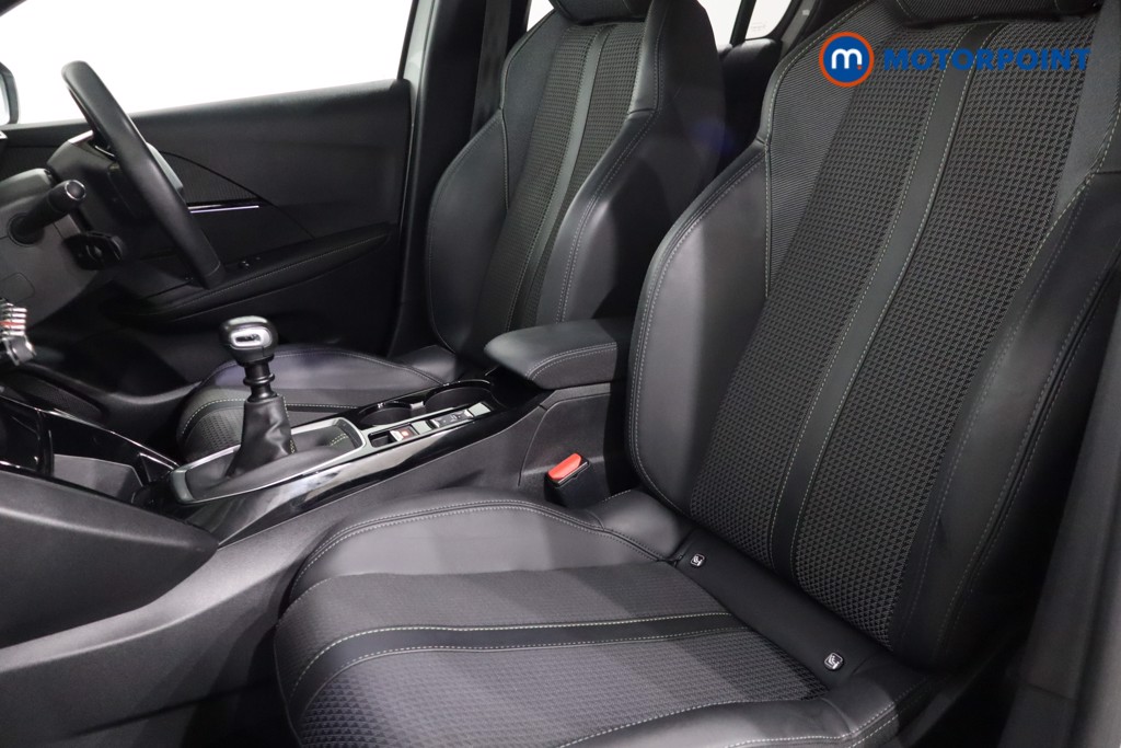 Peugeot 208 Gt Line Manual Petrol Hatchback - Stock Number (1564384) - 4th supplementary image