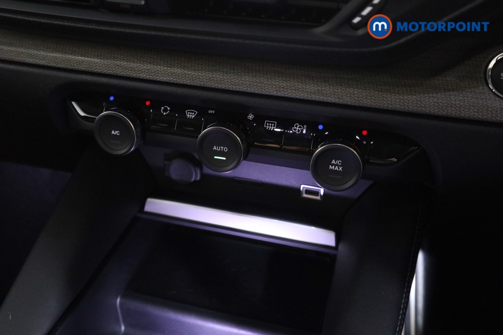 Citroen C5 X Shine Automatic Petrol Plug-In Hybrid Hatchback - Stock Number (1564775) - 7th supplementary image