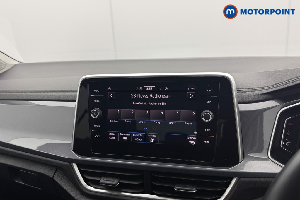 Volkswagen T-Roc Style Manual Petrol SUV - Stock Number (1564779) - 7th supplementary image