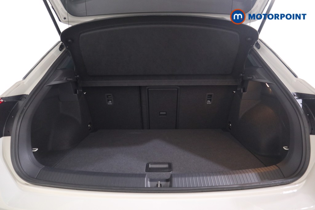 Volkswagen T-Roc R-Line Automatic Petrol SUV - Stock Number (1565022) - 15th supplementary image