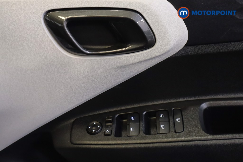 Hyundai I10 Premium Automatic Petrol Hatchback - Stock Number (1565067) - 8th supplementary image