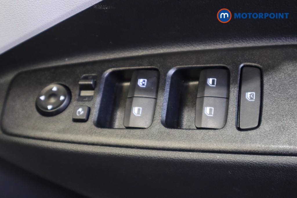 Hyundai I10 Premium Automatic Petrol Hatchback - Stock Number (1565067) - 9th supplementary image