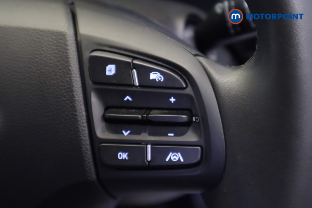 Hyundai I10 Premium Automatic Petrol Hatchback - Stock Number (1565067) - 11th supplementary image