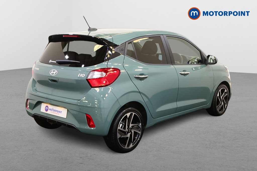 Hyundai I10 Premium Automatic Petrol Hatchback - Stock Number (1565067) - Drivers side rear corner