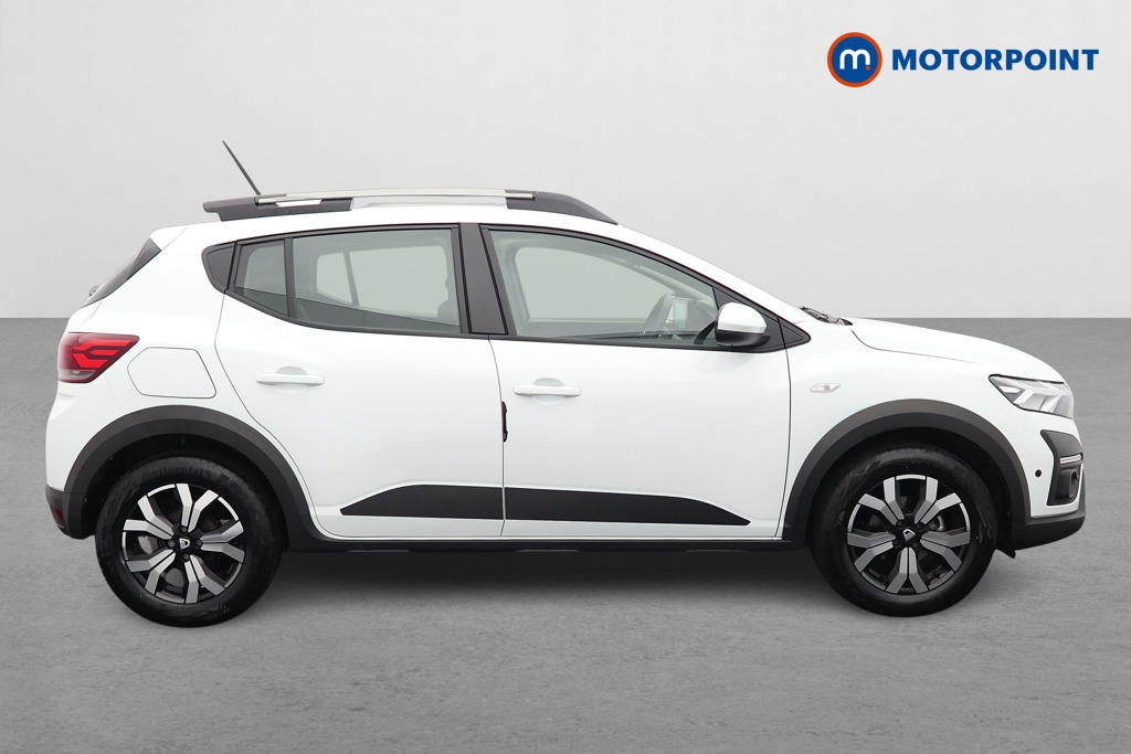 Dacia Sandero Stepway Prestige Manual Petrol Hatchback - Stock Number (1565089) - Drivers side