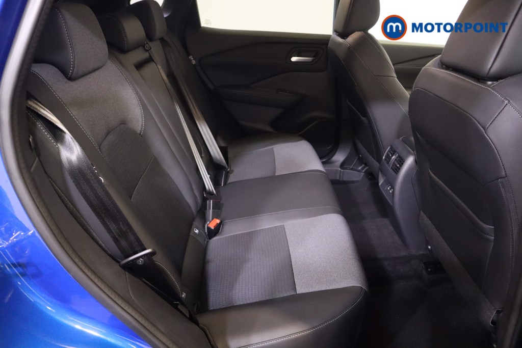 Nissan Qashqai N-Connecta Automatic Petrol SUV - Stock Number (1552316) - 7th supplementary image