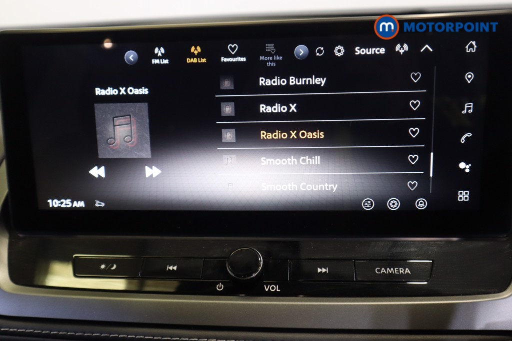 Nissan Qashqai N-Connecta Automatic Petrol SUV - Stock Number (1552316) - 18th supplementary image