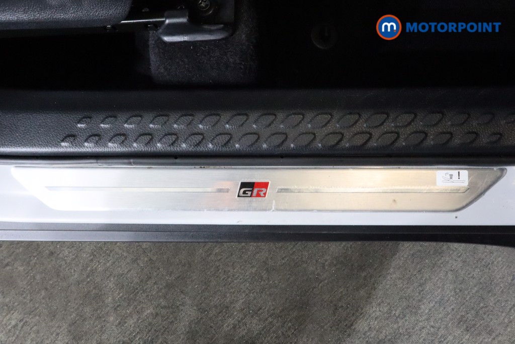Toyota C-Hr Gr Sport Automatic Petrol-Electric Hybrid SUV - Stock Number (1552406) - 19th supplementary image