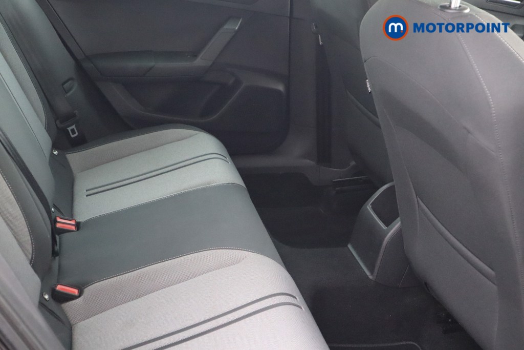 Seat Leon Se Dynamic Manual Petrol Hatchback - Stock Number (1552545) - 11th supplementary image