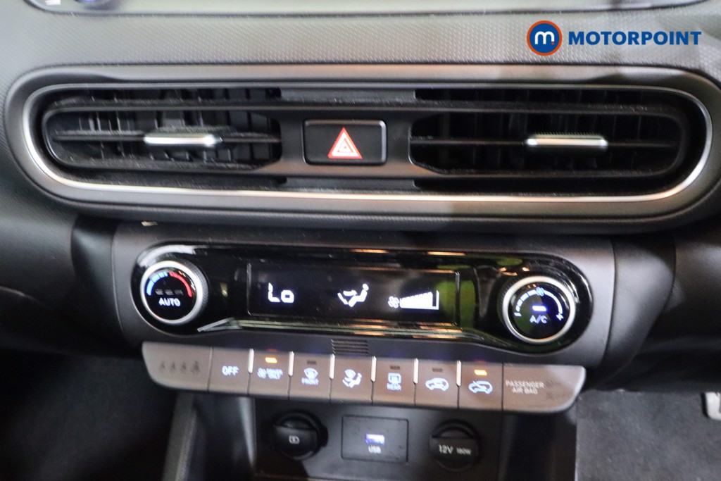 Hyundai Kona Se Connect Automatic Petrol-Electric Hybrid SUV - Stock Number (1553769) - 9th supplementary image