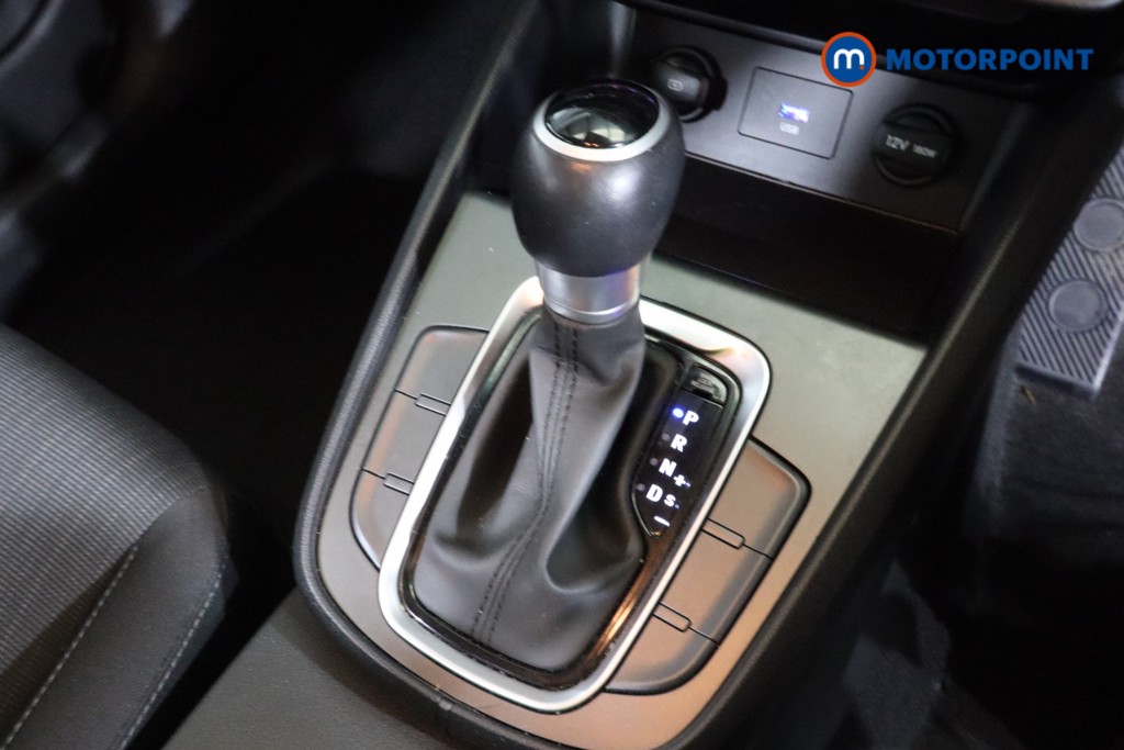 Hyundai Kona Se Connect Automatic Petrol-Electric Hybrid SUV - Stock Number (1553769) - 11th supplementary image