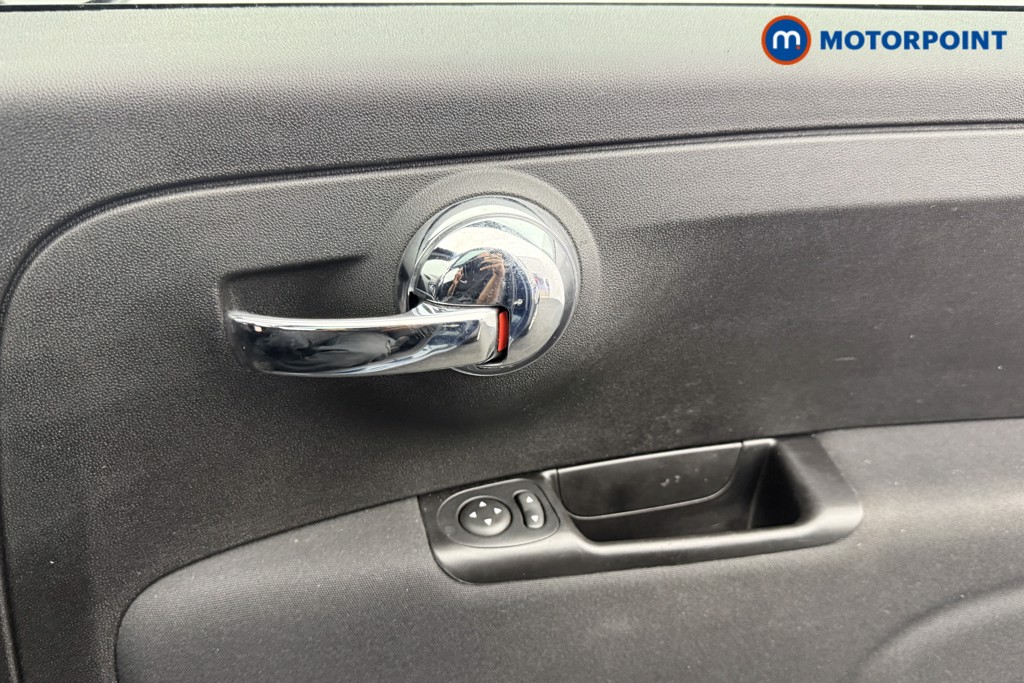 Fiat 500 1.0 Mild Hybrid 3Dr Manual Petrol-Electric Hybrid Hatchback - Stock Number (1556138) - 9th supplementary image