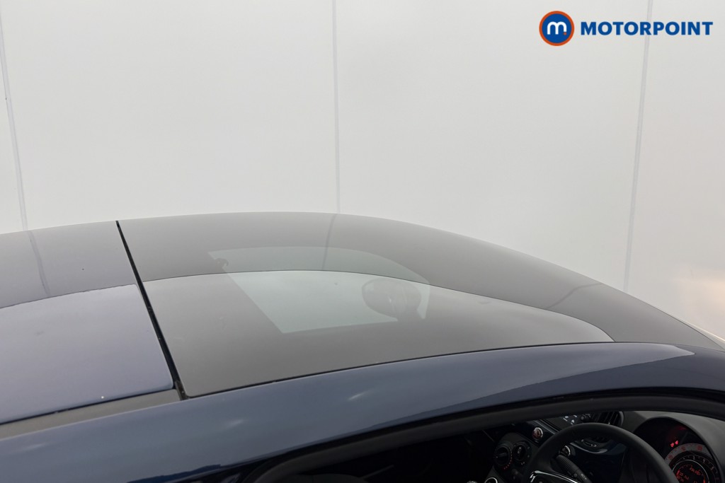 Fiat 500 1.0 Mild Hybrid 3Dr Manual Petrol-Electric Hybrid Hatchback - Stock Number (1556138) - 11th supplementary image